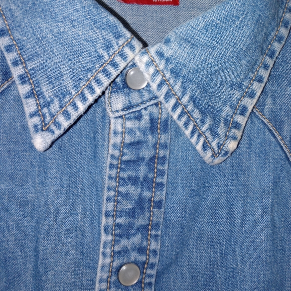 Levi's Denim Pearl Snap Shirt Men XL Lightwash Vintage Y2K Grunge Cowboy Western - Picture 6 of 14